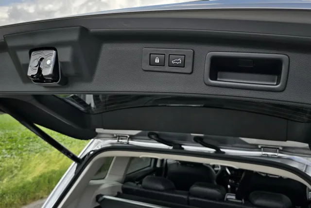 Test Subaru Forester e-Boxer Black Edition (2023)