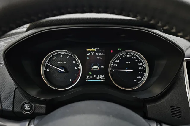 Test Subaru Forester e-Boxer Black Edition (2023)