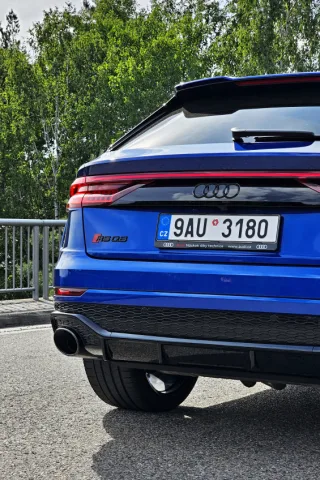 Test Audi RS Q8 (2023)