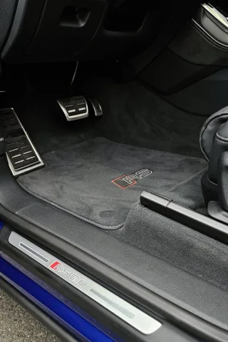 Test Audi RS Q8 (2023)