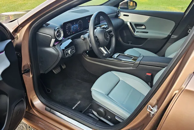 Test Mercedes-Benz A 200 (2023)