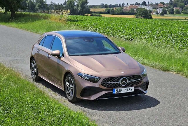 Test Mercedes-Benz A 200 (2023)