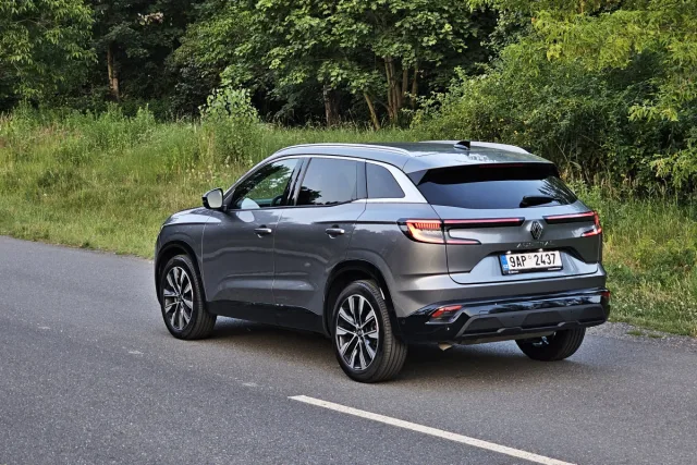 Test Renault Austral Techno TCe 140 (2023)