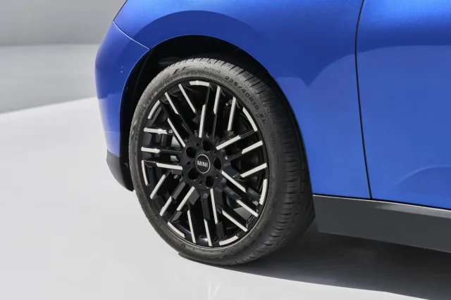 Nová generace MINI Cooper (2024)