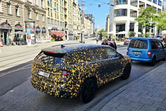 Maskovaný prototyp Škody Kodiaq v Mnichově