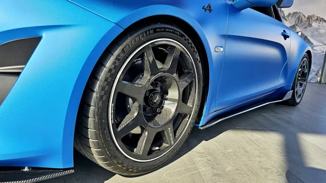 Alpine A110 R