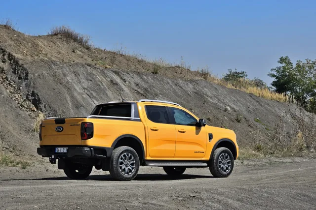 Test Ford Ranger Wildtrak 3.0 EcoBlue V6 (2023)