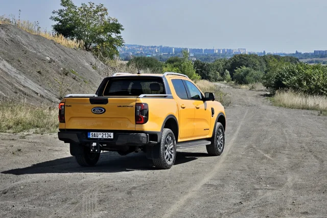 Test Ford Ranger Wildtrak 3.0 EcoBlue V6 (2023)