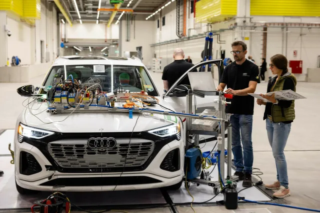 Audi: nové centrum pro bezpečnost vozidel