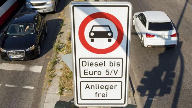 hamburk-zakaz_vjezdu_naftovych_aut