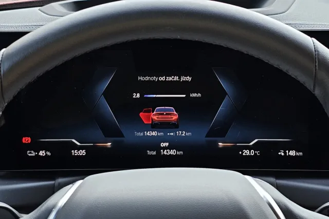 Test BMW i4 eDrive35 | elektromobil (2023)