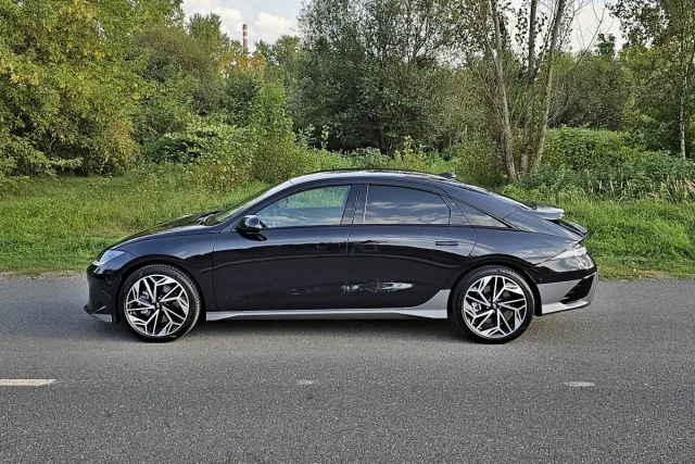 Test Hyundai IONIQ 6 Power 4×4 | elektromobil (2023)