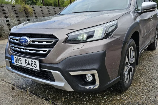 Test Subaru Outback 2.5i Executive (2023)