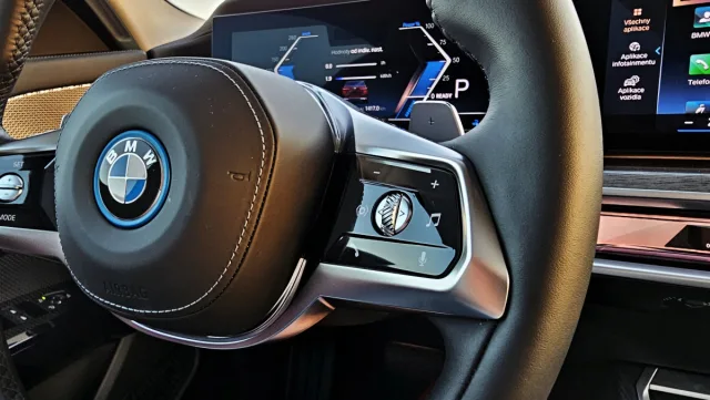 Test BMW 750e xDrive | plug-in hybrid (2023)