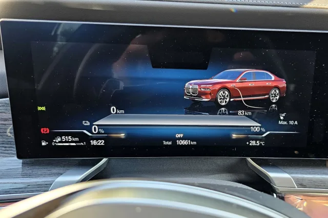 Test BMW 750e xDrive | plug-in hybrid (2023)