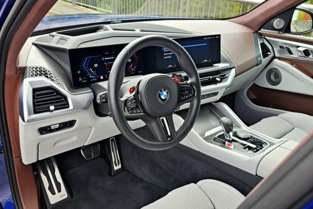 Test BMW XM (2023)