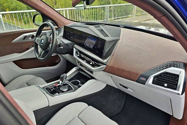 Test BMW XM (2023)