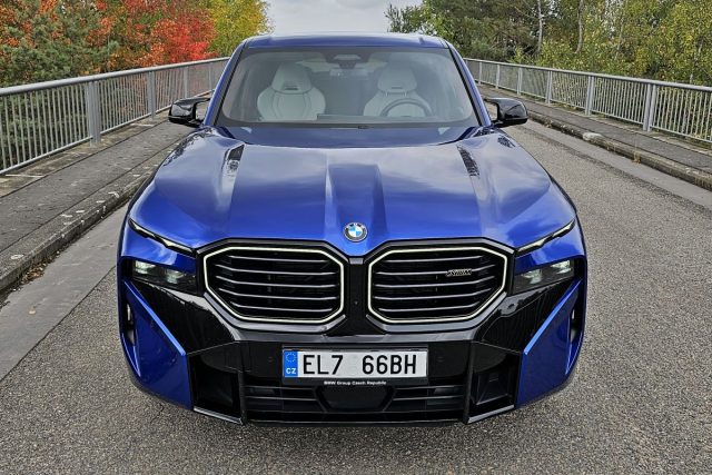 Test BMW XM (2023)