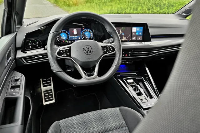 Test Volkswagen Golf GTD (2023)
