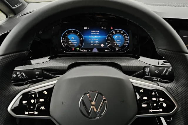 Test Volkswagen Golf GTD (2023)