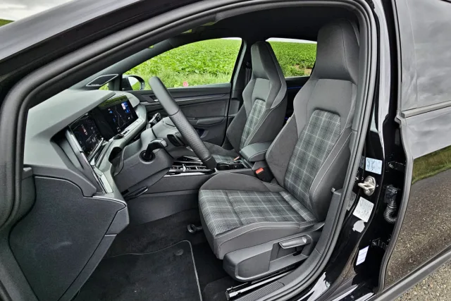 Test Volkswagen Golf GTD (2023)