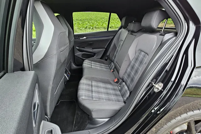 Test Volkswagen Golf GTD (2023)