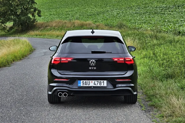 Test Volkswagen Golf GTD (2023)