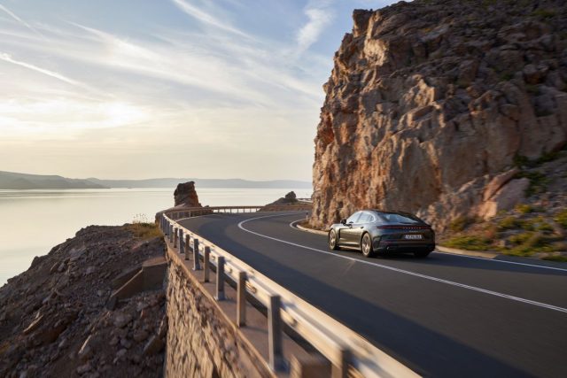 2024 | Porsche Panamera