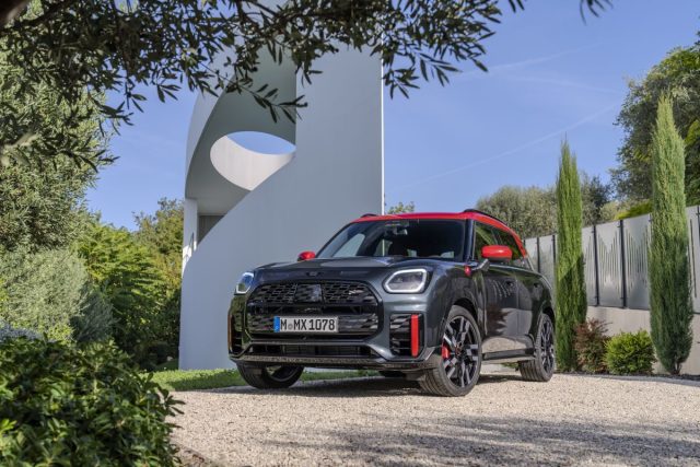 MINI John Cooper Works Countryman