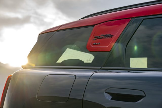 MINI John Cooper Works Countryman
