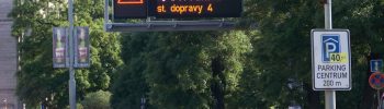 Praha_Wilsonova_dopravni_zacpa_kolona