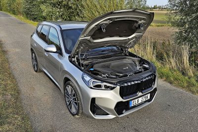 Test BMW iX1 xDrive30 | elektromobil (2023)