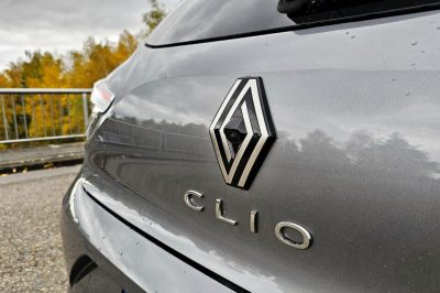 Test Renault Clio E-Tech full hybrid 145 (2023)