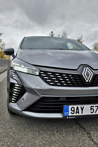 Test Renault Clio E-Tech full hybrid 145 (2023)
