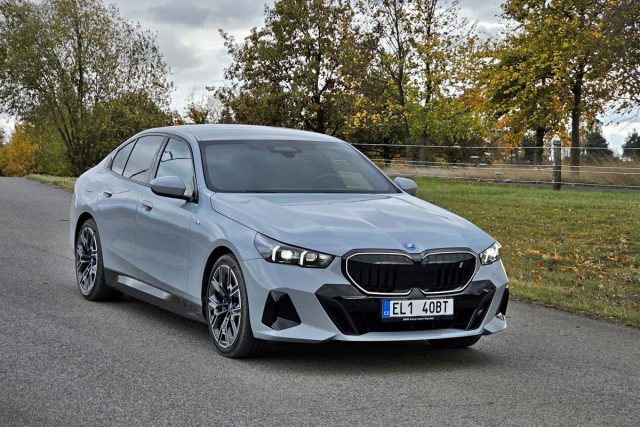 První jízda: BMW i5 eDrive40