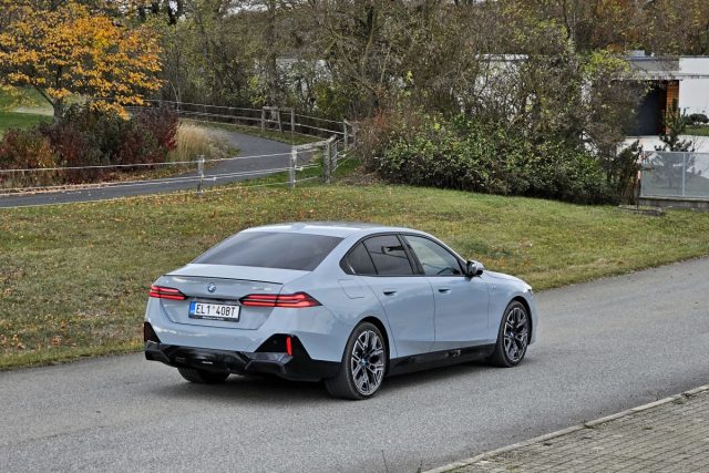 První jízda: BMW i5 eDrive40