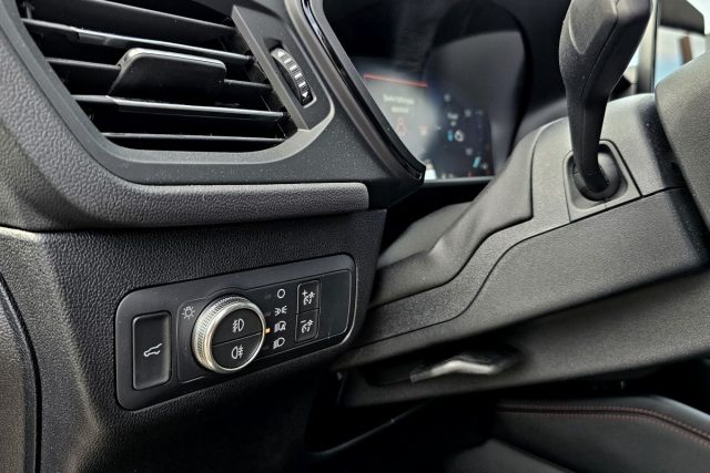 Test Ford Kuga Graphite Tech 2.5 Duratec Hybrid AWD (2023)
