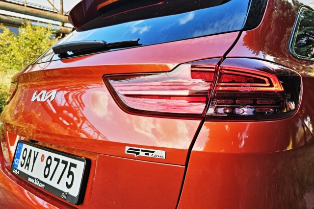 Test Kia Ceed SW 1.5 T-GDI 7DCT (2023)