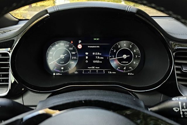 Test Kia Ceed SW 1.5 T-GDI 7DCT (2023)