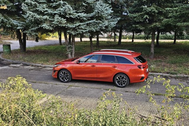 Test Kia Ceed SW 1.5 T-GDI 7DCT (2023)