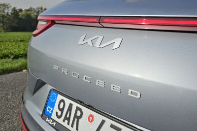 Test Kia ProCeed GT 1.6 T-GDI DCT (2023)