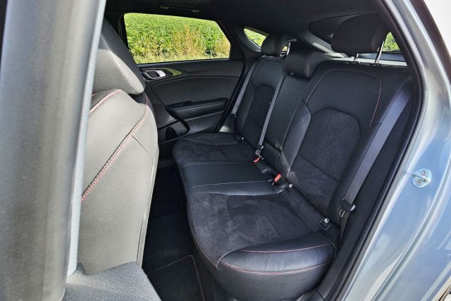 Test Kia ProCeed GT 1.6 T-GDI DCT (2023)