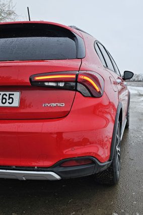 Test Fiat Tipo 1.5 GSE T4 MHEV (RED) (2023)