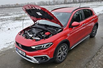 Test Fiat Tipo 1.5 GSE T4 MHEV (RED) (2023)