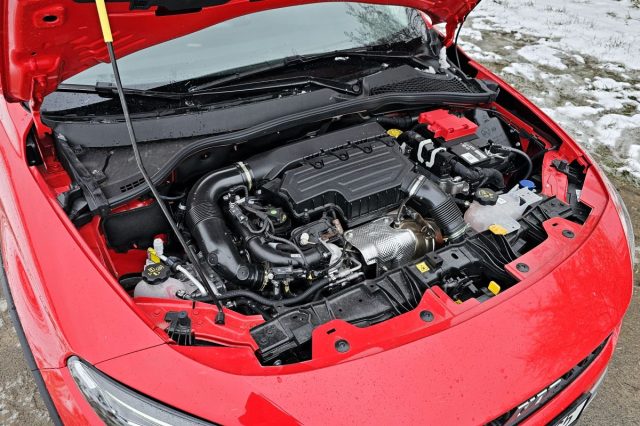 Test Fiat Tipo 1.5 GSE T4 MHEV (RED) (2023)