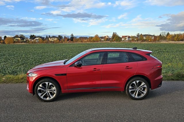 Test Jaguar F-Pace D300 (2023)