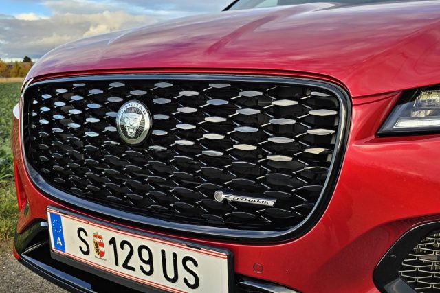 Test Jaguar F-Pace D300 (2023)