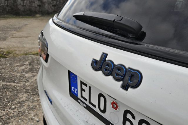 Test Jeep Compass 4xe 1.3 Turbo 240k | plug-in hybrid (2023)