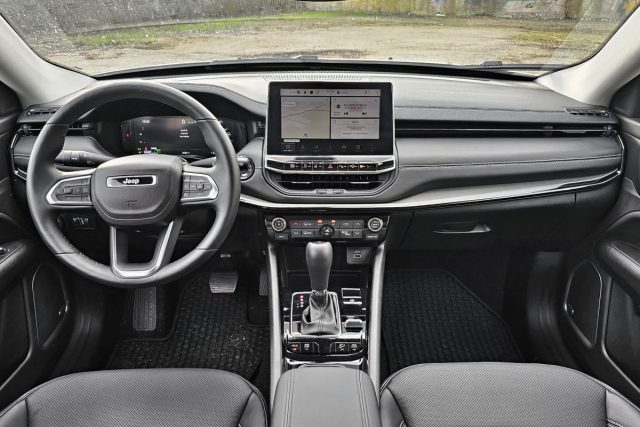 Test Jeep Compass 4xe 1.3 Turbo 240k | plug-in hybrid (2023)