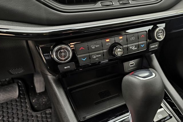 Test Jeep Compass 4xe 1.3 Turbo 240k | plug-in hybrid (2023)
